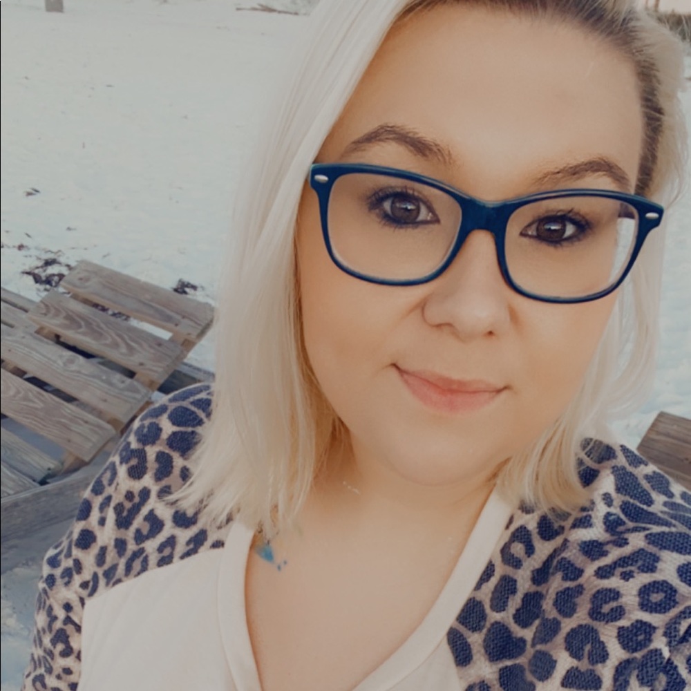 Meet your Posher, Amanda